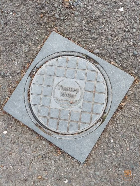 Round Thames Water rat-box meter cover